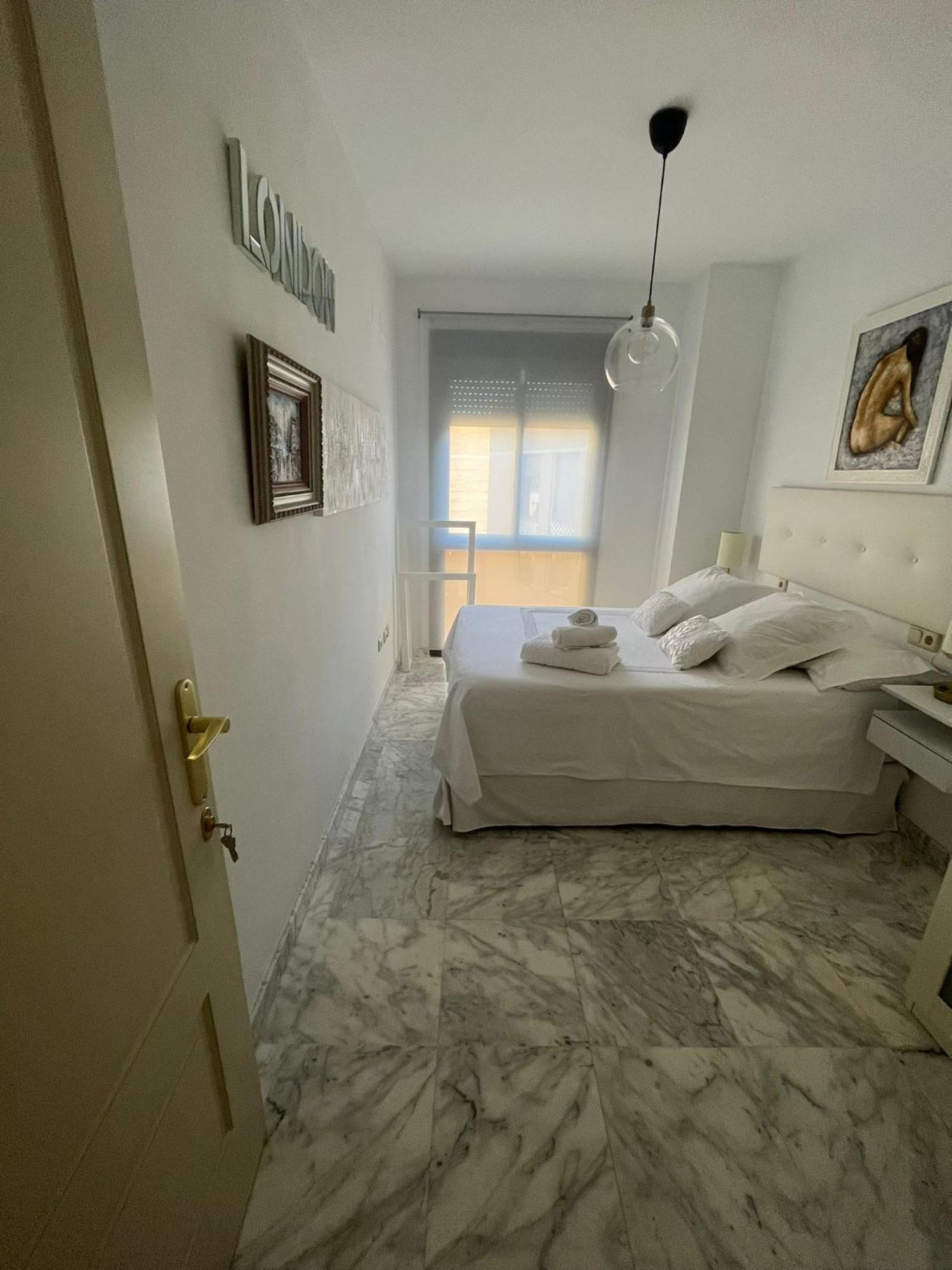 Apartamento Tu Oasis De Lujo Junto Al Guadalquivir Sevilla Exterior foto
